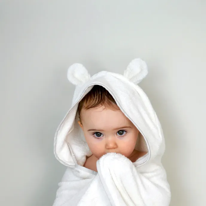 Shnuggle Wearable Hooded Towel